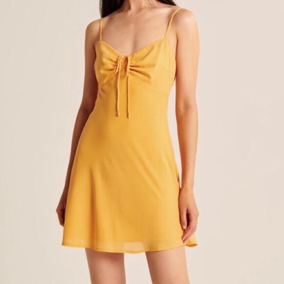 Abercrombie and Fitch Front Cinch Mini Dress - Picture 1 of 8